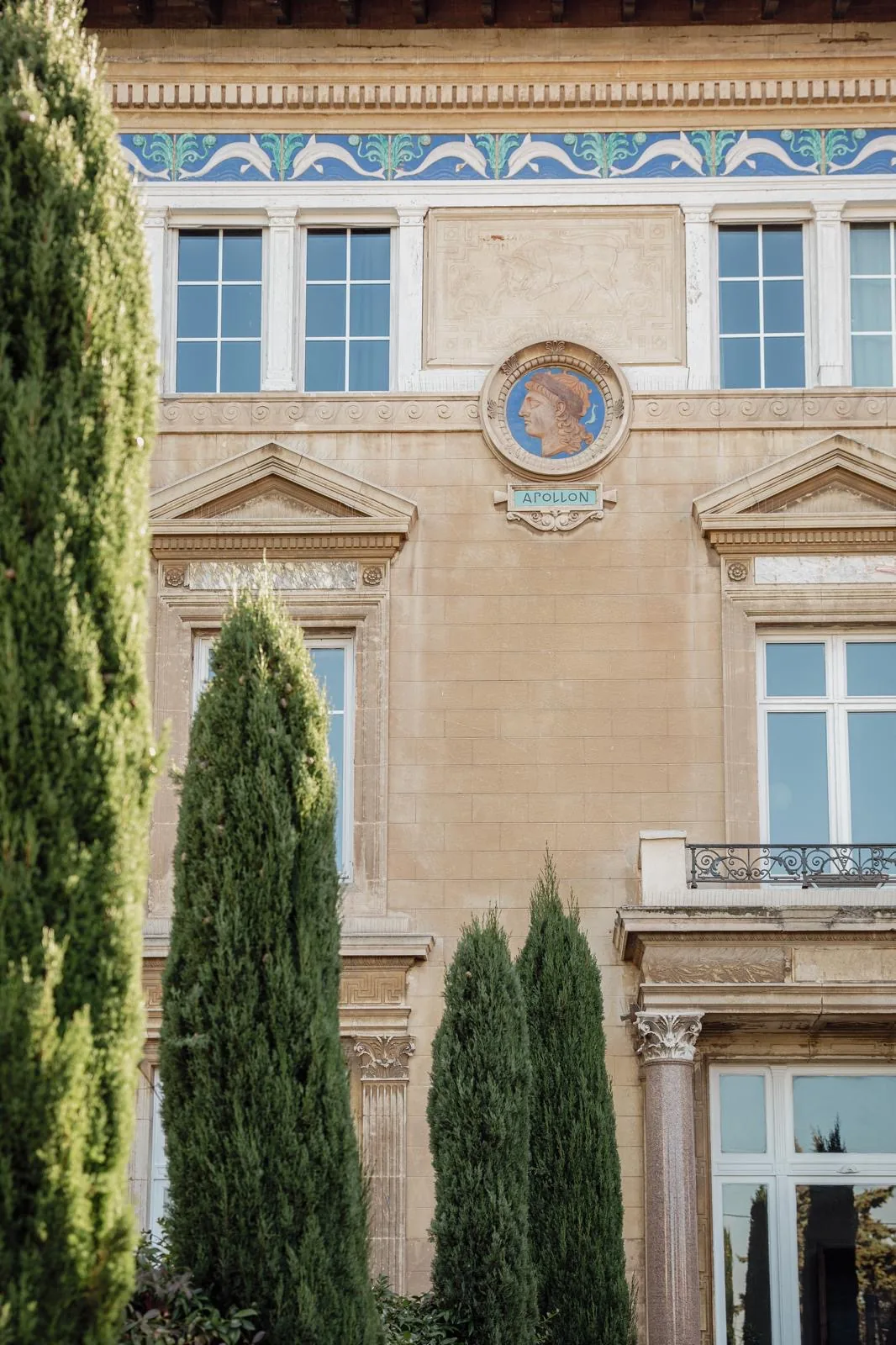 La devanture du Château Beaupin, avenue Beau Pin